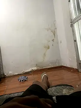 Snapshot of sambergSILVa chatting on November 13, 2025, 9:25 pm sambergSILVa online show from November 13, 2025, 9:25 pm