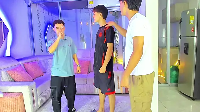 Houseofwarrios online show from January 11, 2026, 5:23 am