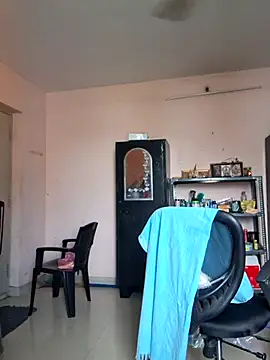 Snapshot of queendivya chatting on July 13, 2026, 7:22 am queendivya online show from July 13, 2026, 7:22 am