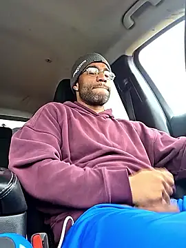 Snapshot of Justahungdad chatting on October 22, 2025, 9:25 pm Justahungdad online show from October 22, 2025, 9:25 pm