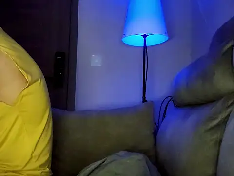 JayJayz zz online show from December 18, 2025, 5:24 am