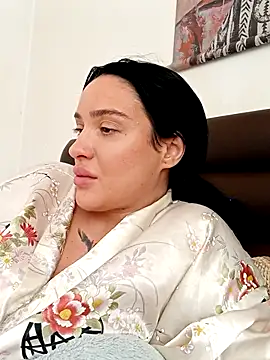 mariabloom9 online show from October 17, 2025, 9:45 am