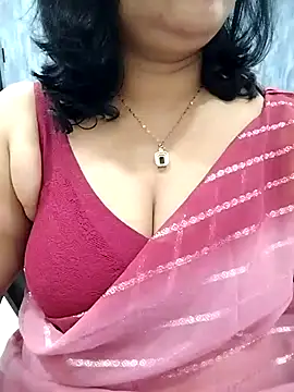 Snapshot of divya-jannu chatting on October 25, 2025, 5:19 pm divya-jannu online show from October 25, 2025, 5:19 pm