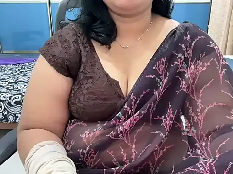 Snapshot of divya-jannu chatting on November 29, 2025, 5:16 pm divya-jannu online show from November 29, 2025, 5:16 pm