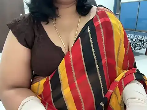 Snapshot of divya-jannu chatting on December 4, 2025, 6:16 pm divya-jannu online show from December 4, 2025, 6:16 pm