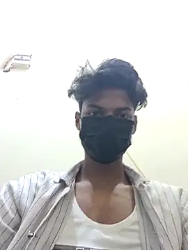 crish09 online show from April 18, 2026, 6:06 am