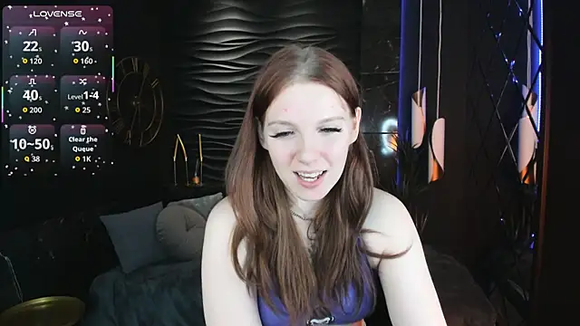 Snapshot of Layla_Glam chatting on November 22, 2025, 1:43 pm Layla Glam online show from November 22, 2025, 1:43 pm