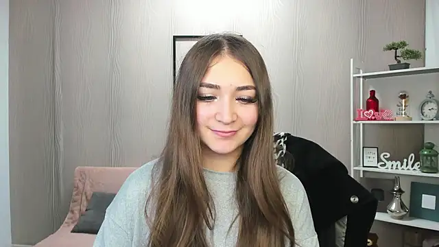 EllaClarke online show from February 17, 2026, 12:12 pm