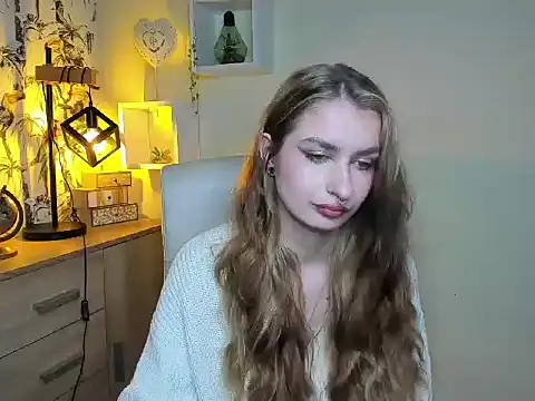 Snapshot of NinaBlond1 chatting on November 10, 2025, 6:45 am NinaBlond1 online show from November 10, 2025, 6:45 am