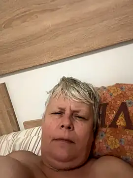 VyC7564 online show from October 4, 2025, 9:07 am