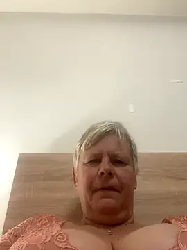 VyC7564 online show from October 11, 2025, 10:52 pm