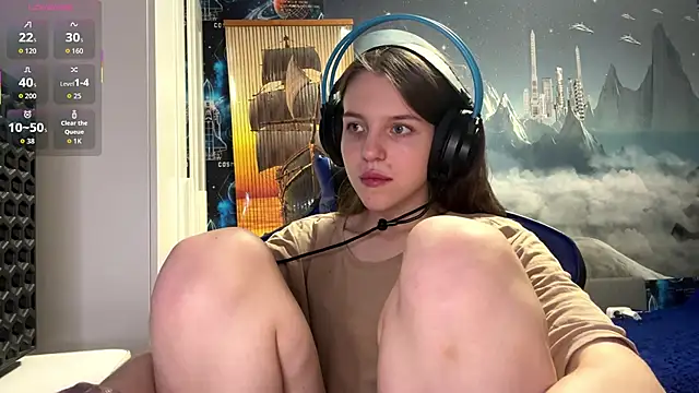 Elira Breeze online show from March 15, 2026, 6:03 pm