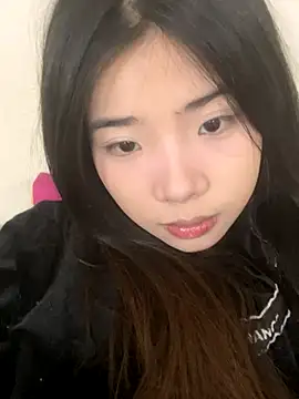 -Tania- online show from November 22, 2025, 8:13 am