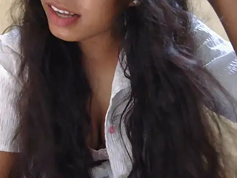 dreamgirl786 online show from September 21, 2025, 5:53 am