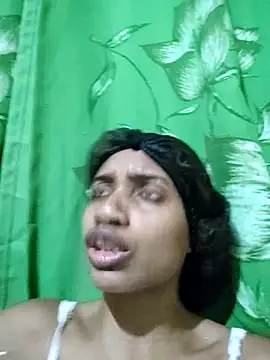 Barbiefox24 online show from October 21, 2025, 5:52 am