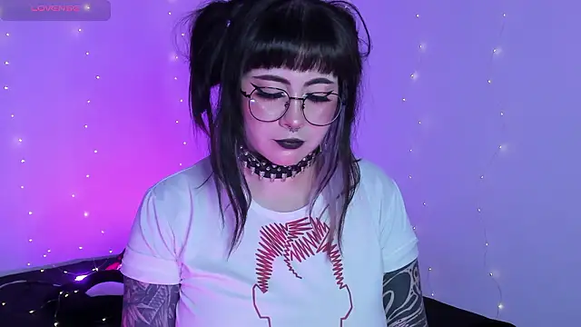 Hallucigenia  online show from March 1, 2026, 9:50 pm