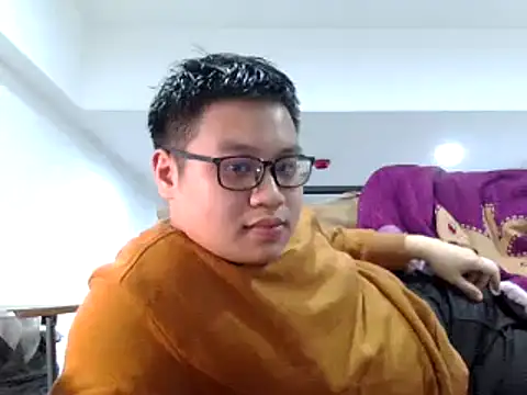 loveninja online show from February 1, 2026, 12:37 pm