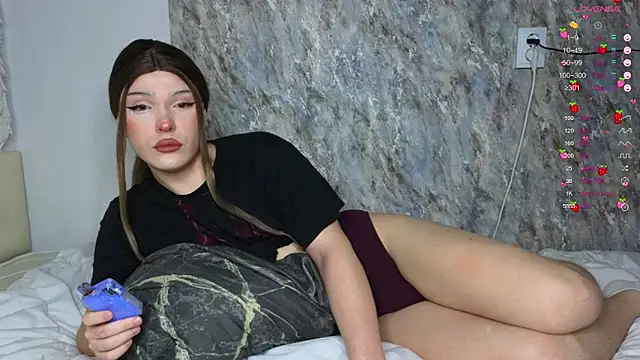 Snapshot of Michelle_Jacksonn chatting on October 31, 2025, 3:13 pm Michelle Jacksonn online show from October 31, 2025, 3:13 pm