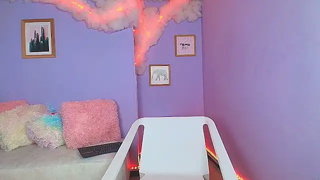 cat nasty online show from October 10, 2025, 8:41 pm