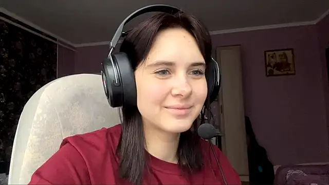 MollyPartey online show from September 24, 2025, 5:55 am