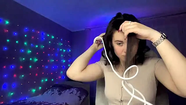 MollyPartey online show from October 12, 2025, 3:55 pm
