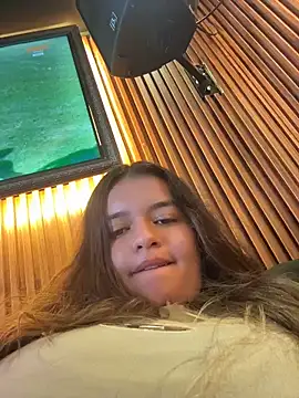 Aphrill online show from April 12, 2026, 8:36 pm