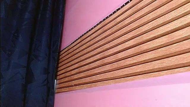 Melii idalgo online show from November 26, 2025, 2:56 am