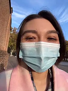 fioralba online show from November 6, 2025, 2:40 pm