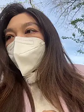 fioralba online show from March 28, 2026, 3:33 pm