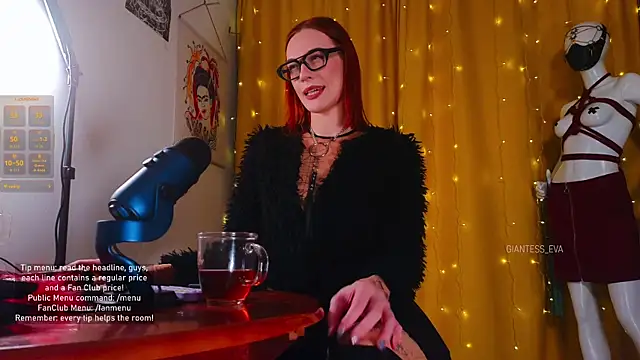 Giantess Eva online show from January 11, 2026, 7:41 pm