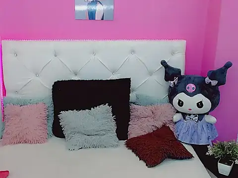 x daniiela x online show from November 20, 2025, 6:51 pm