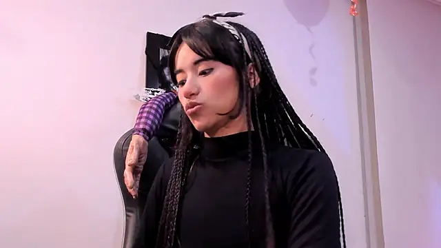 Rouse Monroe online show from October 21, 2025, 3:40 am