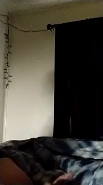 Snapshot of robbylj27 chatting on October 29, 2025, 5:14 pm robbylj27 online show from October 29, 2025, 5:14 pm