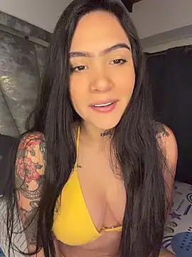 liahouses online show from February 5, 2026, 12:04 am