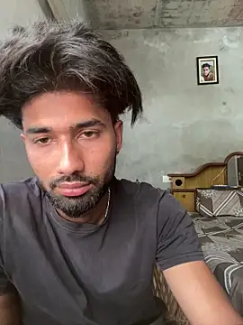 lustyrai online show from May 11, 2026, 5:46 am
