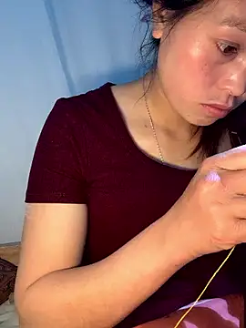 Snapshot of Halyy_xx chatting on January 17, 2026, 2:00 pm Halyy xx online show from January 17, 2026, 2:00 pm