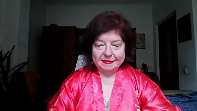 Snapshot of Violet_Pulse chatting on May 23, 2026, 8:18 am Violet Pulse online show from May 23, 2026, 8:18 am