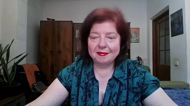 Snapshot of Violet_Pulse chatting on May 26, 2026, 3:08 pm Violet Pulse online show from May 26, 2026, 3:08 pm
