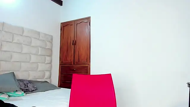 BennBrown online show from November 15, 2025, 8:05 pm