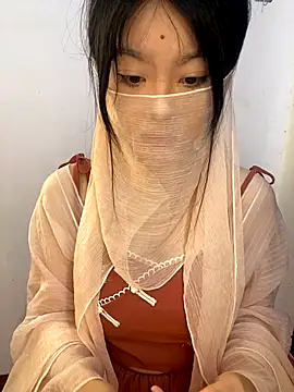 AZ37866 online show from September 27, 2025, 1:32 am