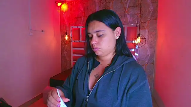 lorem adams online show from November 11, 2025, 11:32 am