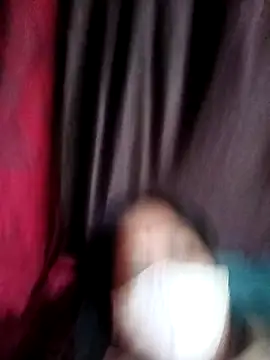 Mona darling21 online show from May 24, 2026, 4:17 am