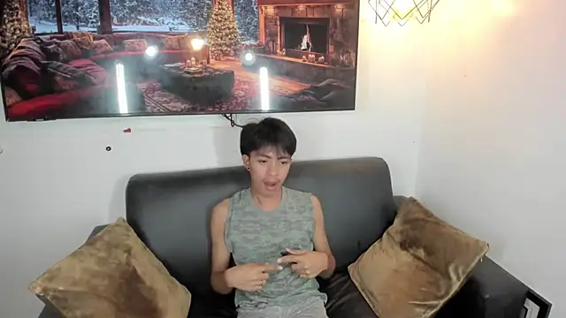 jayxxxlovescock online show from October 26, 2025, 4:57 pm