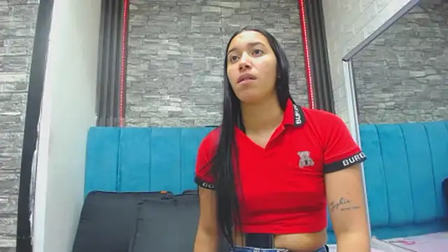 Lil Rose2006 online show from January 15, 2026, 12:21 pm