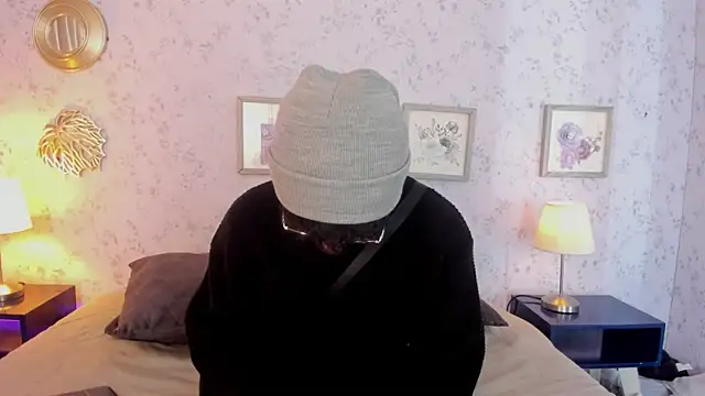 liam twiink online show from June 27, 2026, 7:08 pm