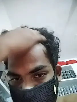 irishhh01 online show from September 30, 2025, 7:19 pm