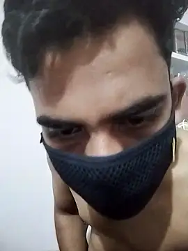 irishhh01 online show from October 3, 2025, 7:55 pm