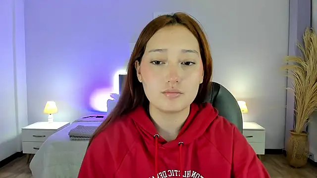 Samara Hilton 2 online show from October 12, 2025, 7:24 pm