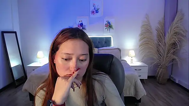 Samara Hilton 2 online show from November 29, 2025, 7:28 pm