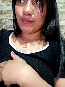 EllaCute Young online show from November 12, 2025, 2:12 am